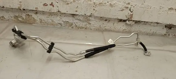 BMW 5 G60 G61 Air conditioning (A/C) pipe/hose K55A711A402