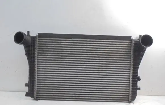 Volkswagen PASSAT B6 Intercooler radiator 3C0145805R