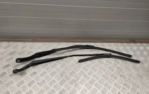 Audi A3 S3 8V Windshield/front glass wiper blade 8V1955408B 8V1955407B