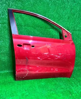 KIA Sportage Front door