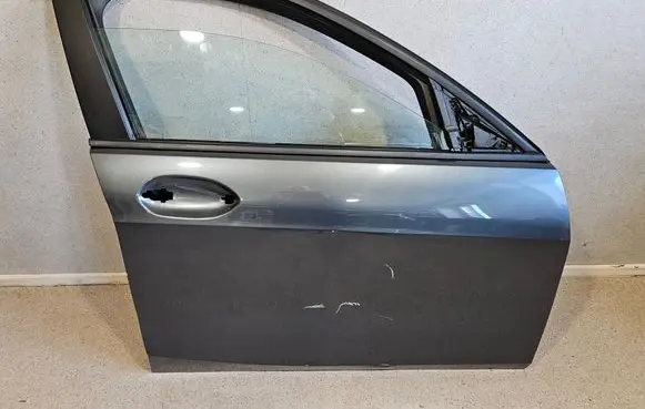 BMW 1 F40 Front door