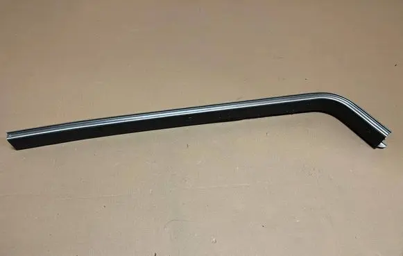 Volkswagen ID. Buzz Sliding door bottom rail 1T3843872N