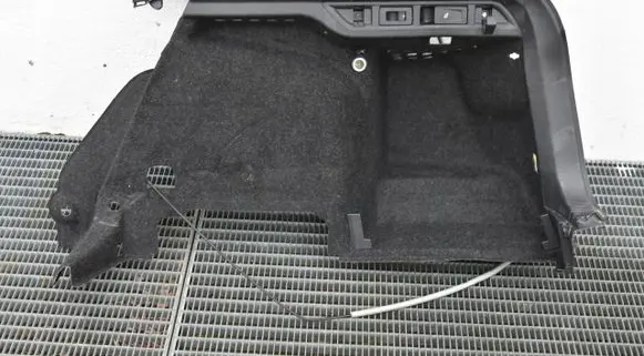 Skoda Octavia Mk4 Trunk/boot side trim panel 5E7867428B