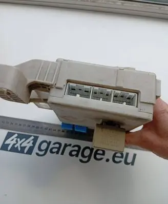 Toyota Land Cruiser (J120) Fuse box set PPT25P5