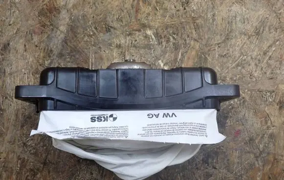 Skoda Octavia Mk3 (5E) Passenger airbag 8V0880204J