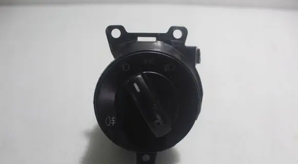 Volkswagen Polo Light switch