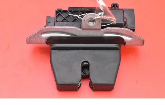 Tailgate/trunk/boot lock/catch/latch