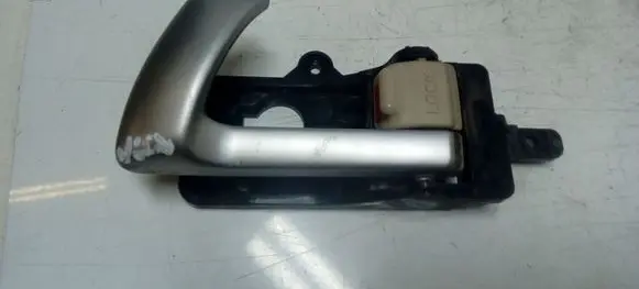 Hyundai Santa Fe Front door interior handle