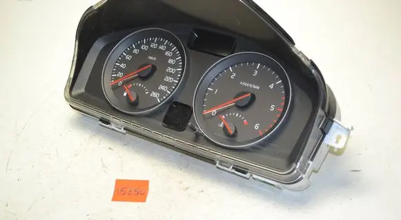 Volvo V50 Speedometer (instrument cluster) 31296228 36002714 69199420T