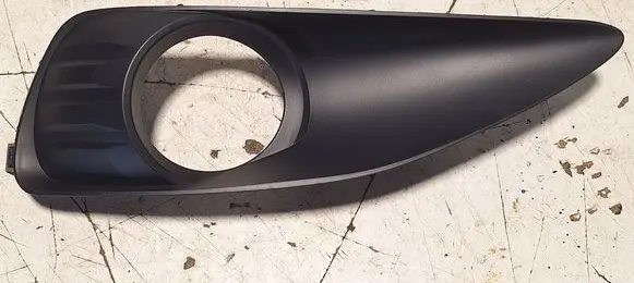 Toyota Matrix (E140) Front fog light trim/grill 5212802270