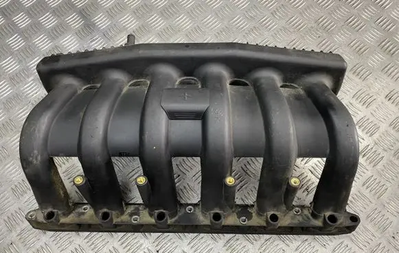 BMW 5 E39 Intake manifold 2900301819 PA66GF35 1427618