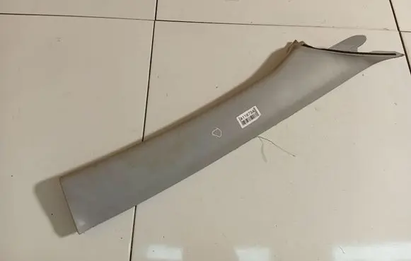 Mazda 3 I (C) pillar trim Bp4l68161