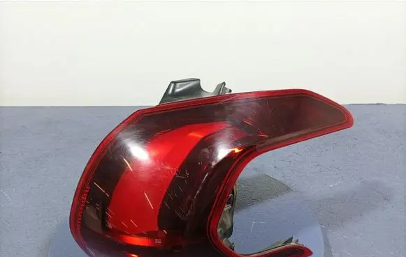 Rear/tail lights