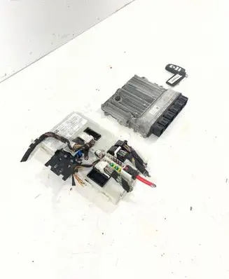 BMW 3 F30 F35 F31 Engine ECU kit and lock set 9868383 61359868383 8693213