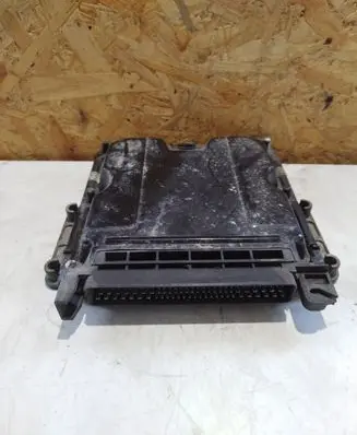 Volkswagen Golf IV Engine control unit/module 0281010135 9636254580