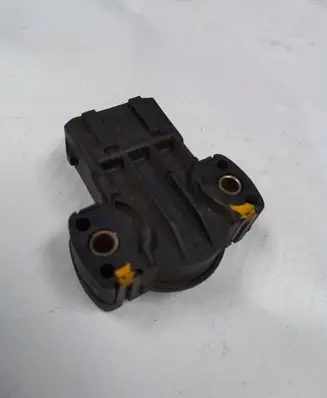 Volkswagen PASSAT B4 Throttle valve position sensor 044907385A