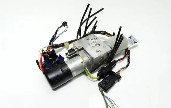 Peugeot 207 Convertible roof hydraulic pump 9688506780 138511