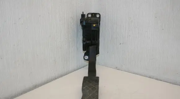 Skoda Fabia Mk2 (5J) Accelerator throttle pedal 6Q1721503C 6PV00849601