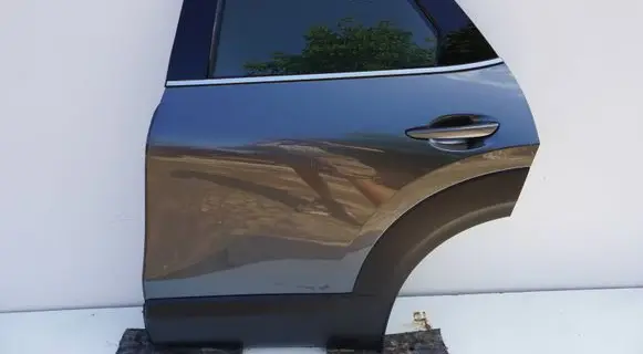Mazda CX-30 Rear door