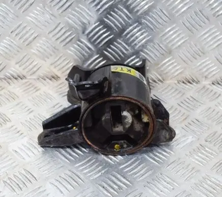 KIA Sportage Engine mount bracket KT4