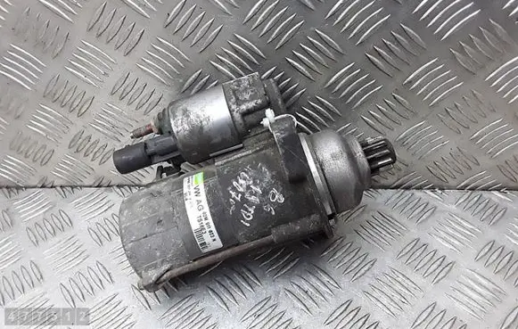 Volkswagen PASSAT B6 Starter motor 02m911023n