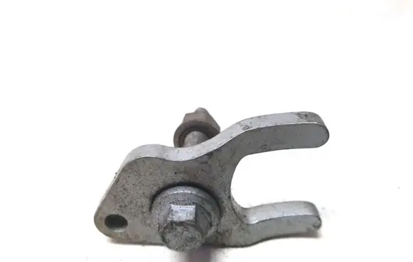 Ford Focus Fuel Injector clamp holder 