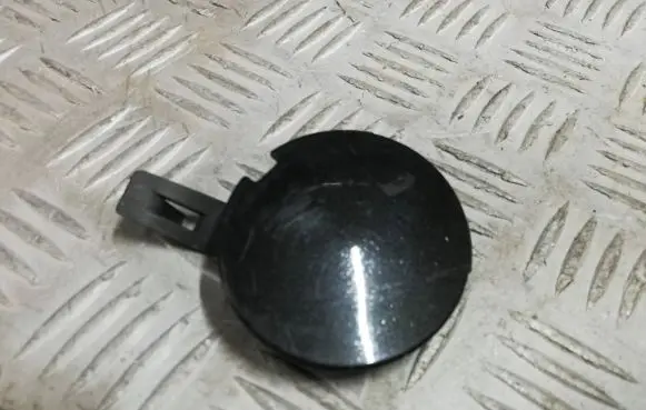 Dacia Sandero Front tow hook cap/cover 511804594R
