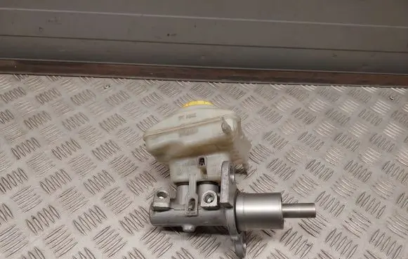 Porsche Panamera (970) Master brake cylinder 97035501300