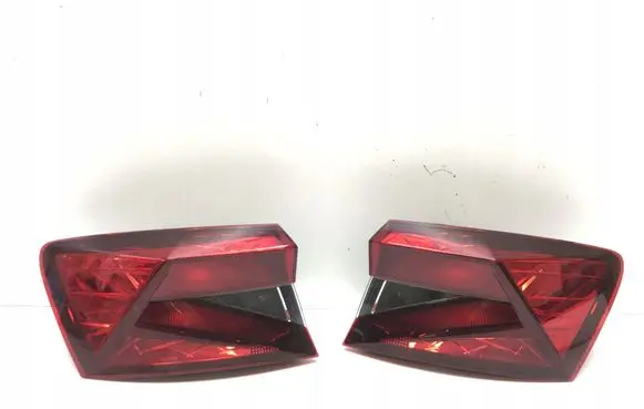 Skoda Fabia Mk4 (6VA) Rear/tail lights 6VE945095