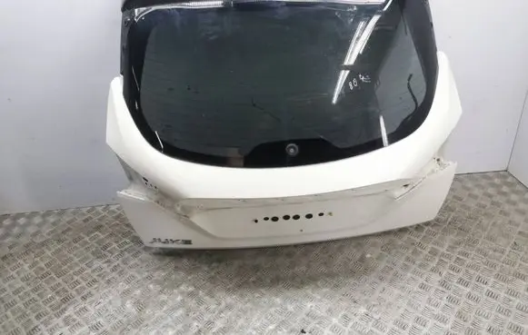 Nissan Juke II F16 Tailgate/trunk/boot lid