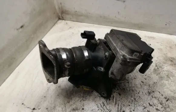 Ford Focus Throttle valve 7V2Q9E926ABA2C53238880D3V9L