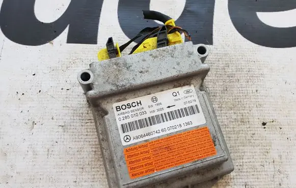 Mercedes-Benz Sprinter W906 Airbag control unit/module A9064460742 0285010033 9064460742