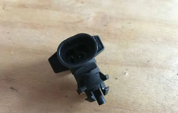 Opel Astra J Outside/exterior temperature sensor 09152245