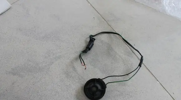Audi A6 S6 C5 4B Front door high frequency speaker 4B0035399C