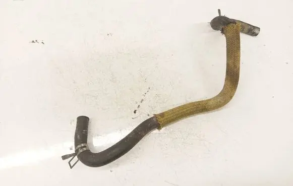 Toyota RAV 4 (XA30) Engine coolant pipe/hose 