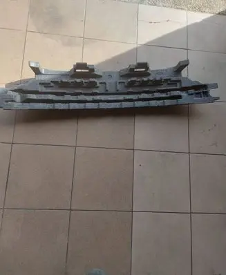 Front bumper foam support bar