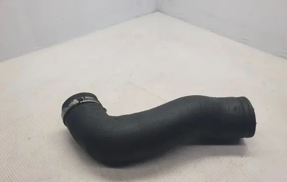 Volvo V70 Intercooler hose/pipe 862488