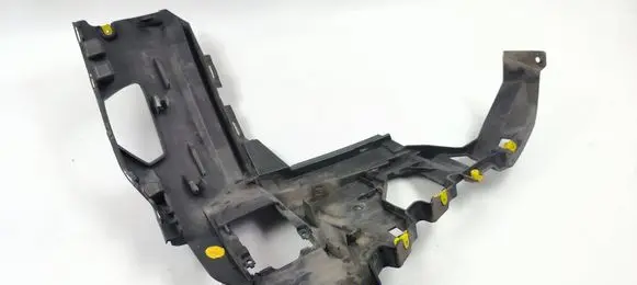 Audi Q7 4M Front bumper lower grill 4M0807095G