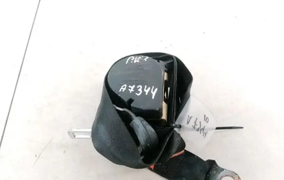 Volkswagen Jetta II Front seatbelt 193857705A E10333165