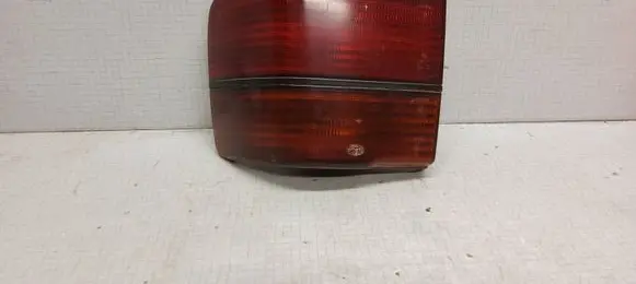 Volkswagen PASSAT B4 Rear/tail lights 1H5945112B