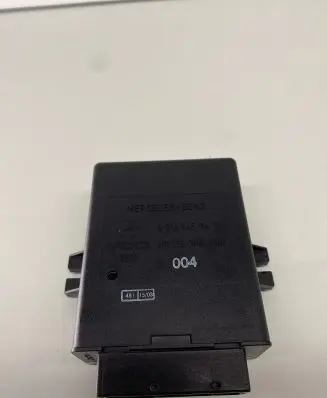 Mercedes-Benz E W211 Air suspension control unit module (rear) A2115450432
