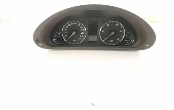 Mercedes-Benz C W203 Speedometer (instrument cluster) 2035409547 2035401148
