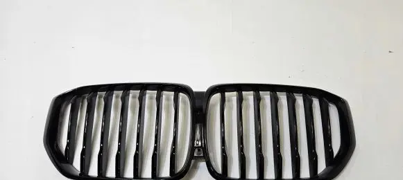 BMW X5 G05 Front bumper upper radiator grill 7454888