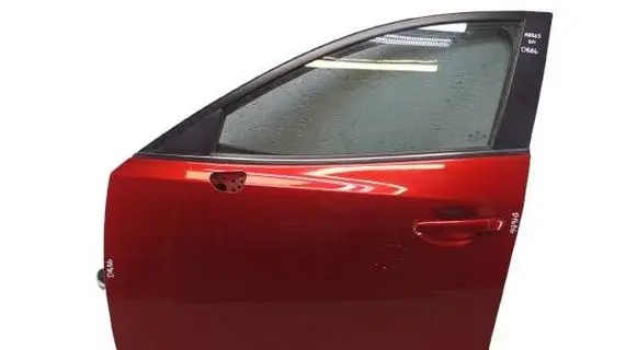 Mazda 3 III Front door