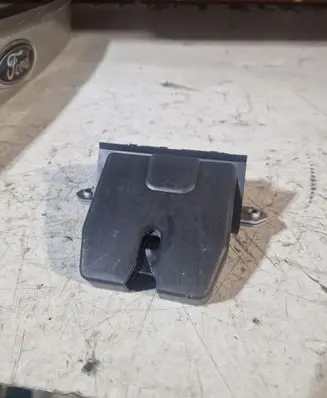 Ford Focus Tailgate/trunk/boot lock/catch/latch