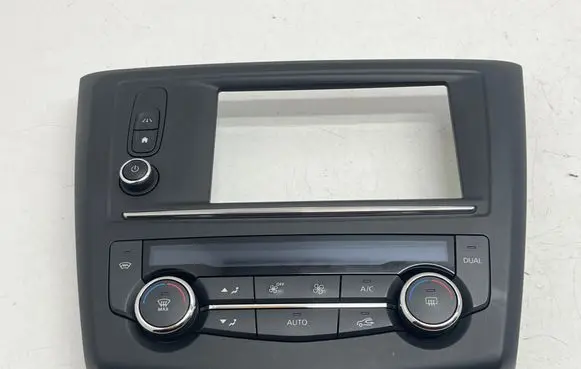 Renault Kadjar Climate control unit 681043286R 253B05623R