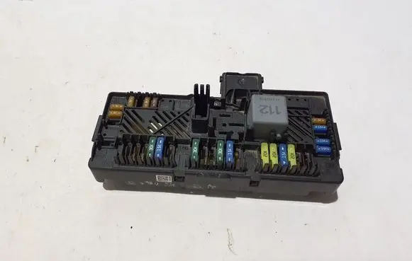Mercedes-Benz C W206 Fuse module A2239067303