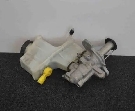 Audi A3 S3 8V Master brake cylinder 5Q2611301
