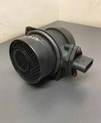 Audi A4 S4 B5 8D Mass air flow meter