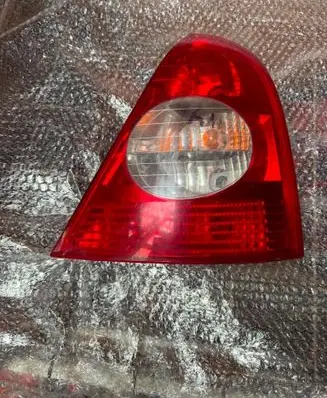 Renault Clio II Rear/tail lights 8200071414
